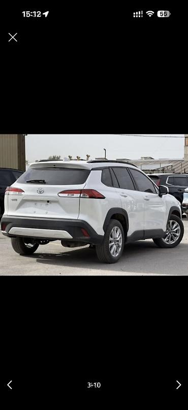 ниже: Toyota Corolla Cross: 2025 г., 2 л, Вариатор, Бензин, Кроссовер — 5