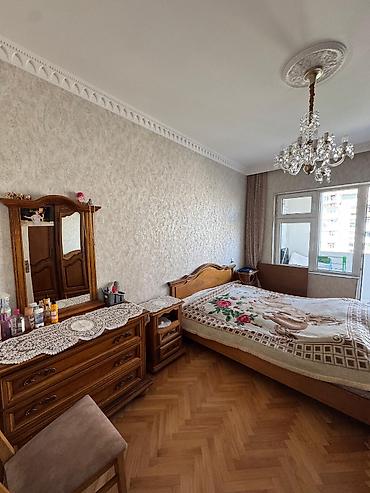 sibrizde evler: Bakı, Montin, 3 otaqlı, Köhnə tikili, m. Nəriman Nərimanov, 85 kv. m — 6