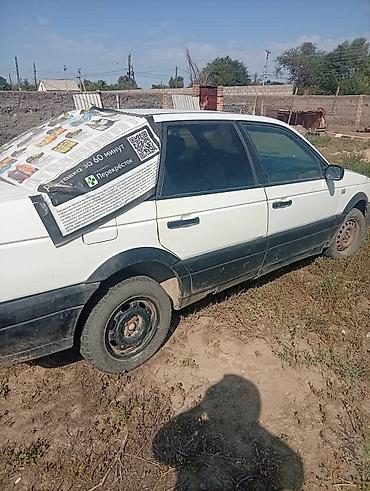 e53 amg: Volkswagen Passat: 1990 г., Седан — 3