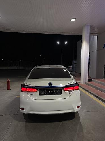 corolla 2022: Toyota Corolla: 2020 г., Гибрид, Седан — 7