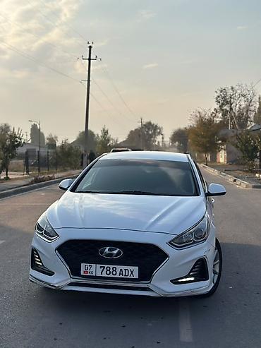 Hyundai Sonata: 2019 г., 2 л, Автомат, Газ, Седан
