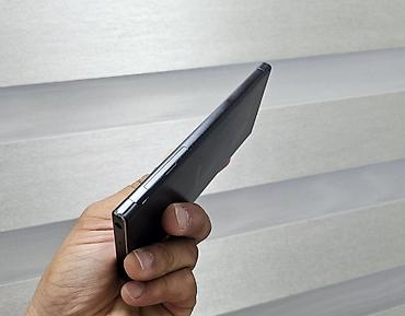black sharp: Sony Xperia X, Б/у, 32 ГБ, цвет - Черный, 1 SIM — 2