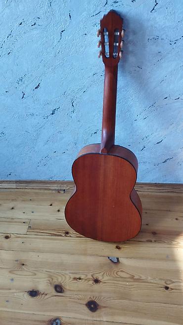 ucuz gitar: Klassik gitara, Cordoba, İşlənmiş, Rayonlara çatdırılma, Ünvandan götürmə, Ödənişli çatdırılma — 2