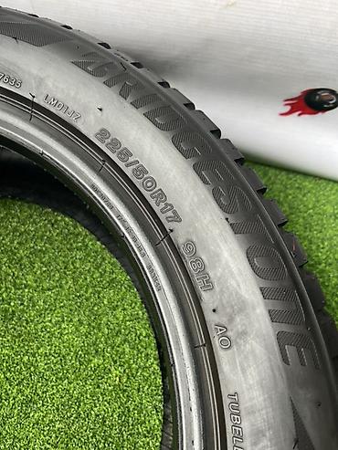 black ice: Шины 225 / 50 / R 17, Зима, Б/у, Пара, Легковые, Польша, Bridgestone — 4
