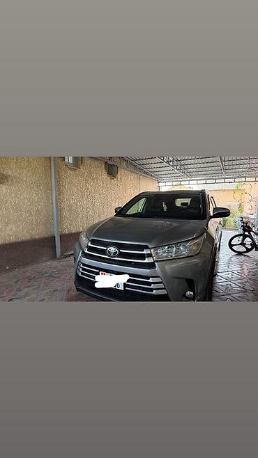 Toyota: Toyota Highlander: 2017 г., 3.5 л, Автомат, Бензин, Кроссовер — 2