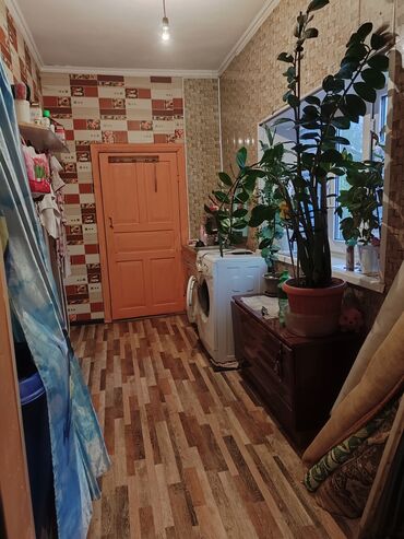 дом красноречка: 6 м², 3 комнаты, Старый ремонт Без мебели