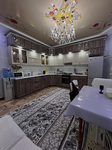 Продажа коттеджей и домов: Продается 2 этажный дом со всеми удобствами, Бишкек, Первомайский — 12