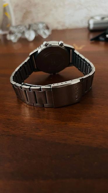nomrə gedən saat: İşlənmiş, Qol saatı, Casio, rəng - Boz — 1