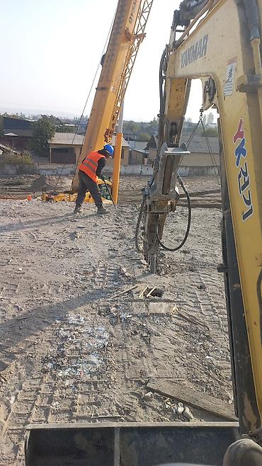 Услуги экскаватора: Услуги экскаватора — 2