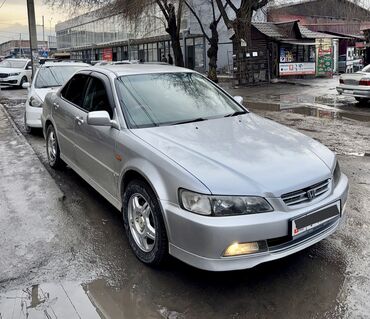 Honda: Honda Accord: 1999 г., 2 л, Типтроник, Бензин, Седан