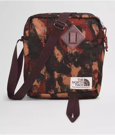 сумка переноска: Оригинальная сумка-барсетка фирмы The North Face. Винтажный стиль с