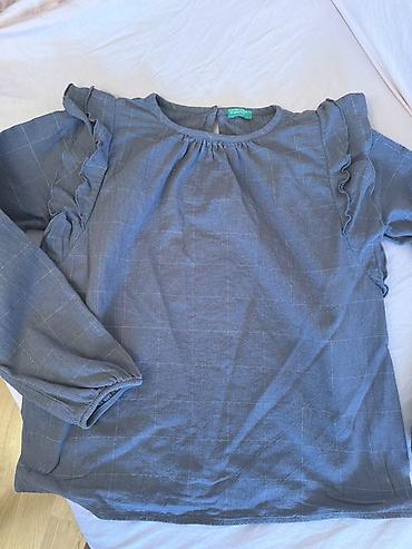 stringer alt geyimi: Xs / 13+ yaşUnited Colors of Benetton qadın bluzası - Rəng: boz - — 1