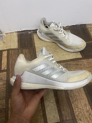 lining 42: Мужские кроссовки, 42, Adidas, Б/у, цвет - Белый — 1