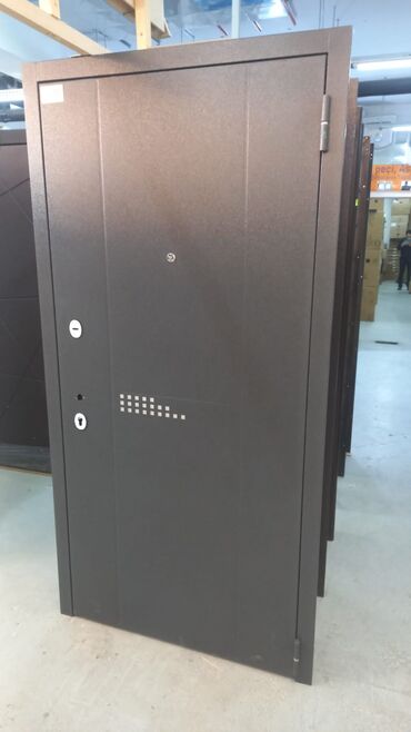 Giriş qapıları: Yeni Giriş qapısı Zamok və çərçivə ilə, Zəmanətli, Pulsuz quraşdırma, Pulsuz çatdırılma, Ünvandan götürmə, Rayonlara çatdırılma — 7