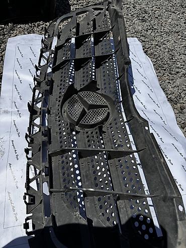 sprinter rx: Решетка радиатора Mercedes-Benz 2014 г., Б/у, Оригинал — 2