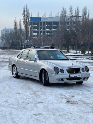 а 210: Mercedes-Benz E-Class: 2001 г., 3.2 л, Автомат, Бензин, Седан