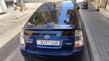 Toyota: Toyota Prius: 1.5 l | 2008 il Sedan