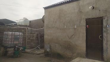 mastaga ev: Maştağa qəs., 3 otaqlı, Yeni tikili, 81 kv. m — 4