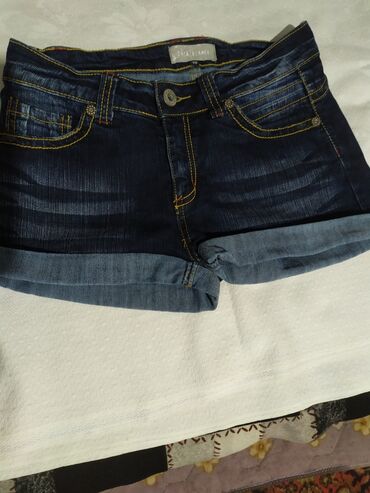 женские джинсовые шорты с рисунком: Повседневные шорты, Короткая модель, M (EU 38)