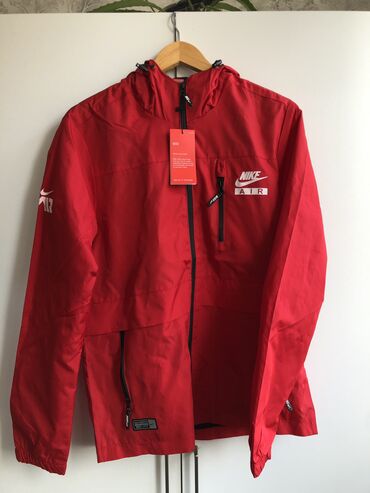 yağış paltarı: İdman dəsti Nike, L (EU 40), rəng - Qırmızı