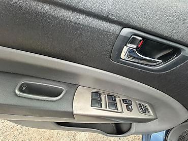 Toyota: Salam masin əla veziyyətdədir. 2008 Jbl tam dolu masindir. Səxsi -da lalafo.az — 10 Toyota: Salam masin əla veziyyətdədir. 2008 Jbl tam dolu masindir. Səxsi — 10