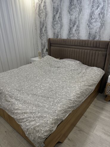 Yataq otağı dəstləri: 2 təknəfərlik çarpayı, İşlənmiş — 10