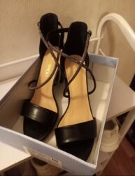 женские босоножки гладиаторы: Derimod, Размер: 37, цвет - Черный, Б/у