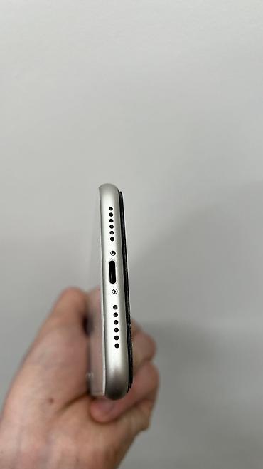 Apple iPhone: IPhone 11, Б/у, 128 ГБ, Белый, Защитное стекло, Коробка, Чехол, 82 % — 5