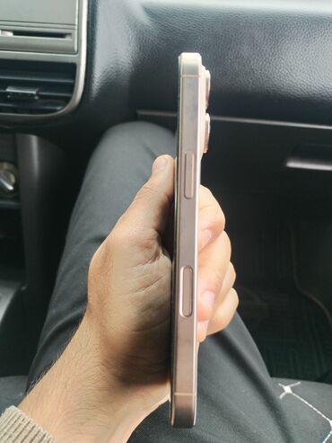 yaxa mikrofonu: Məhsul: Smartfon Xüsusiyyətlər: - Korpus: Kənarları düz, metal