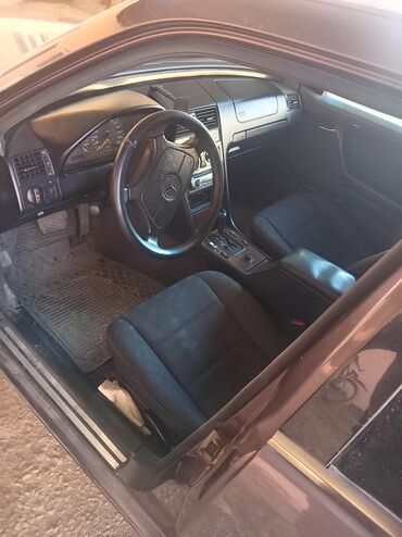 Mercedes-Benz: Mercedes-Benz C 180: 1.8 l | 1995 il Sedan — 1