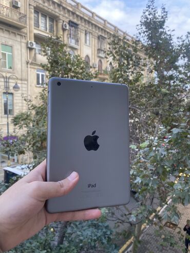 i̇pad 5 mini: IPad mini 2 
Her bir funksiyasi islekdi