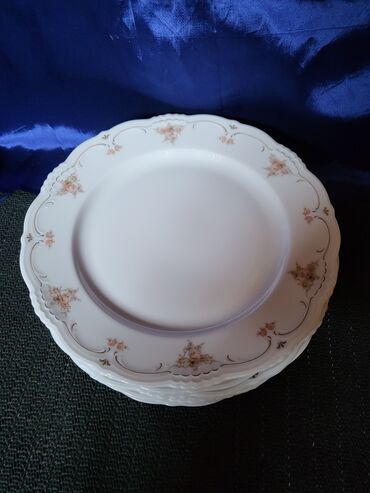 Staro posuđe i escajg: Tanjiri 1968g Koniglich Tettau porcelan Nemacka. Tanjiri na lalafo.rs — 10 Staro posuđe i escajg: Tanjiri 1968g Koniglich Tettau porcelan Nemacka. Tanjiri — 10