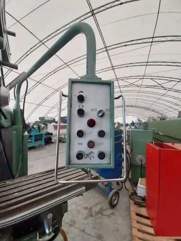 Ostali alati i mašine: Glodalica Prvomajska UG1 - Univerzalna glodalica za obradu metala — 4