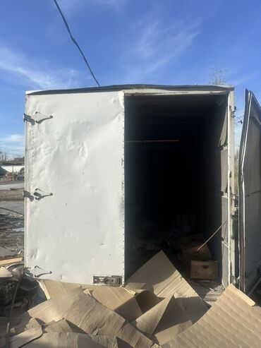 купить дом дешево: Будка Mercedes-Benz, 2006 г.