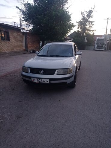 Volkswagen: Volkswagen Passat: 2000 г., 1.8 л, Механика, Бензин, Седан