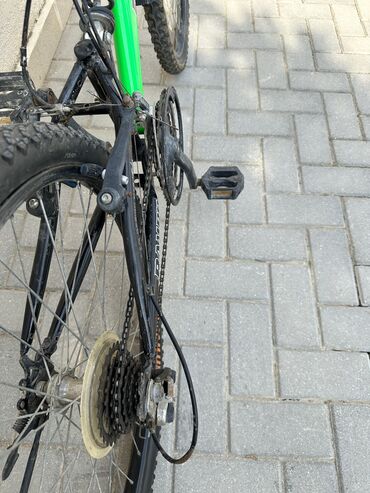 velosiped tormuz: İşlənmiş Şəhər velosipedi Rambo, 24", sürətlərin sayı: 21