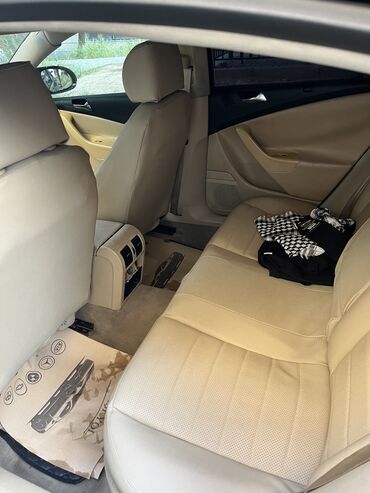 Volkswagen: Volkswagen Passat: 2 l | 2006 il Sedan — 11