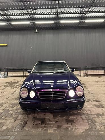 Продажа авто: Mercedes-Benz E-Class: 2000 г., 4.3 л, Автомат, Бензин, Седан — 4