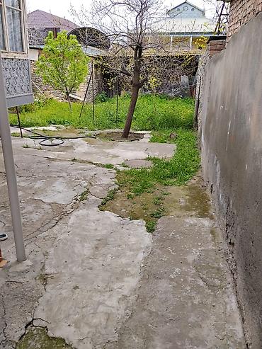 Həyət evləri və villaların satışı: 3 otaqlı, 83 kv. m, Orta təmir — 2