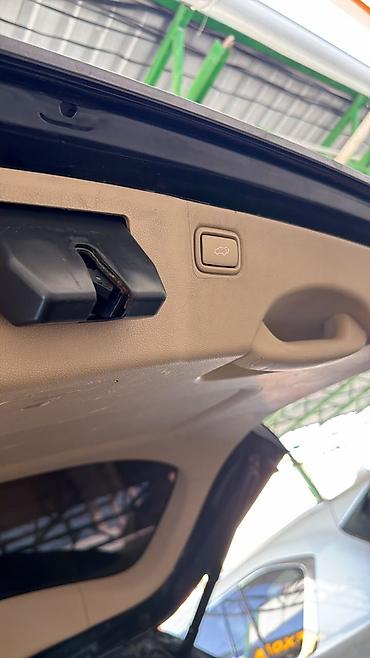 mers 3 2: Kia Carnival: 2017 г., 2.2 л, Автомат, Дизель, Минивэн — 5