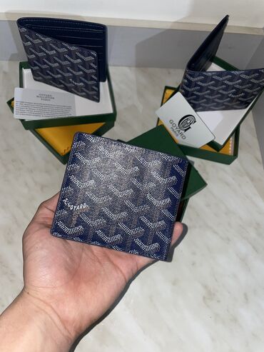 портмоне из натуральной кожи: Кошельки goyard