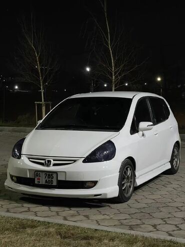 фит талас: Honda Fit: 2004 г., 1.5 л, Типтроник, Бензин, Хэтчбэк