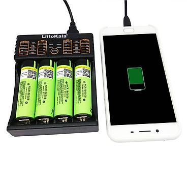 21700: Зарядное устройство + Power Bank на 4 элемента Liitokala Lii-402 — 1