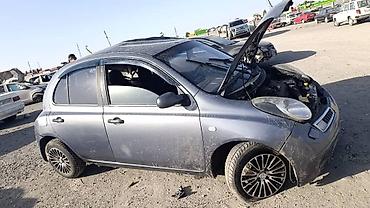 серв 1: Nissan Micra: 2008 г., 1.3 л, Механика, Бензин, Хэтчбэк — 3
