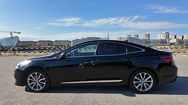 opel duman: Hyundai Grandeur: 2.2 l | 2015 il Sedan — 3