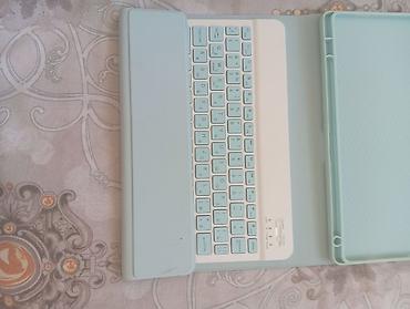 honor pad v9: Planşet üçün klaviaturalı qoruyucu dəst 50 azn tep tezedir islenmeyib — 2