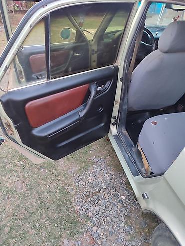бу запчасти toyota corolla: ГАЗ 3110 Volga: 3.2 л | 2002 г. Седан — 4