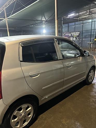 салон гольф 4: Kia Morning: 2010 г., 1 л, Автомат, Бензин, Хэтчбэк — 2