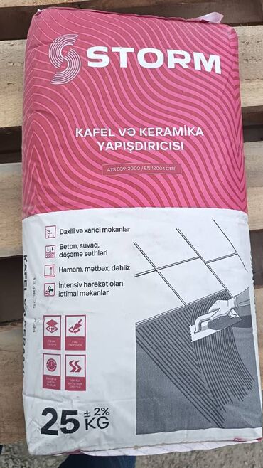 Tavan: NORM əsl sement - şirkətinin yeni məhsulu STORM kafel və metlax