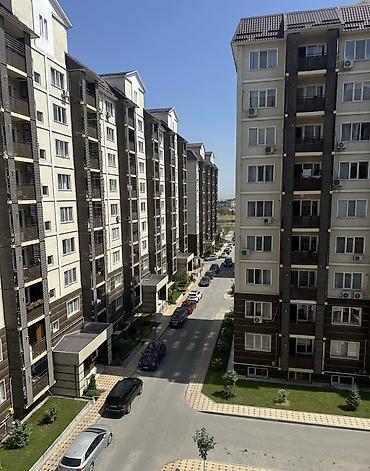 квартира 5000сом: 📍Тц Аларча, парк ынтымак ЖК Молодежный квартал 💰55,000 сом 🏢 1 — 6